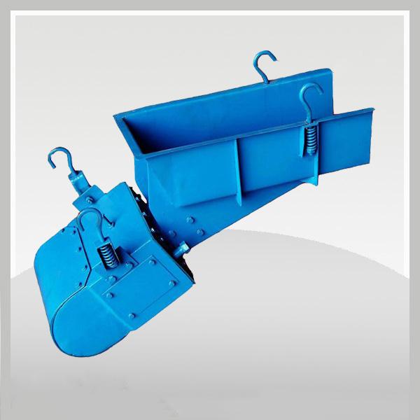 如何區(qū)分<a href='http://m.xrkj400.com/djglj/' title='電機(jī)振動(dòng)給料機(jī)'>電機(jī)振動(dòng)給料機(jī)</a>和電磁振動(dòng)給料機(jī)?